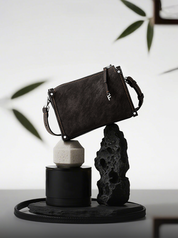 FION 1979 Leather Crossbody & Shoulder Bag