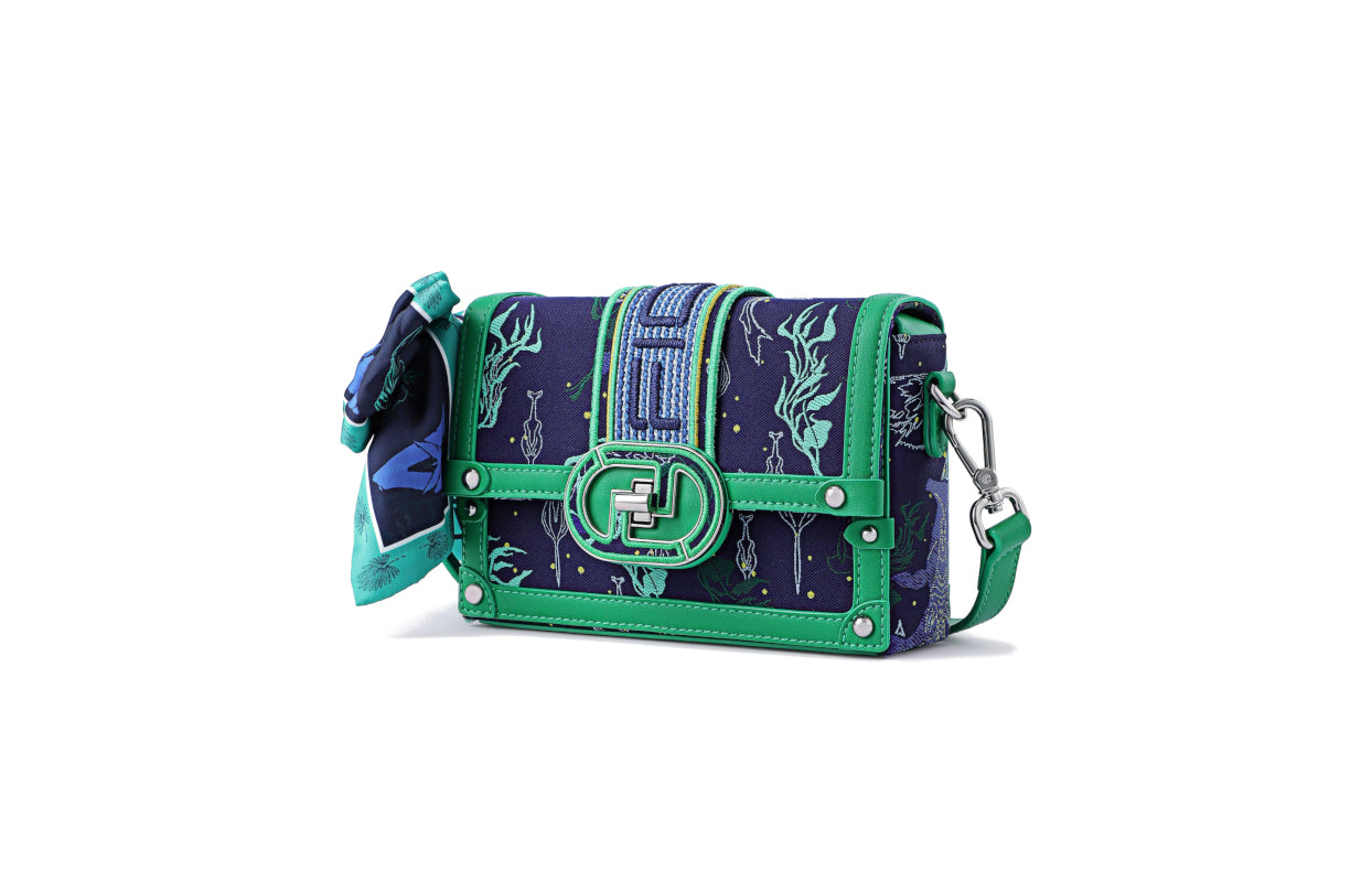 Avatar Jacquard with Cow Leather Crossbody & Shoulder Bag