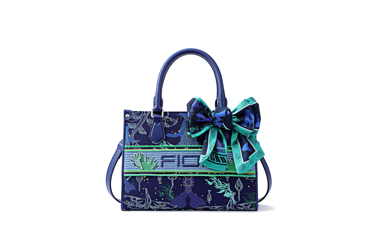 Avatar Jacquard with Cow Leather Medium Tote Bag