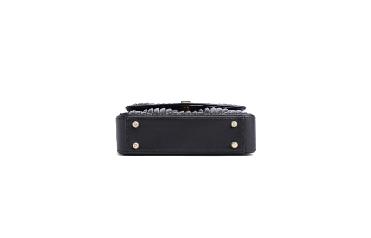 Vestige Leather Shoulder Bag